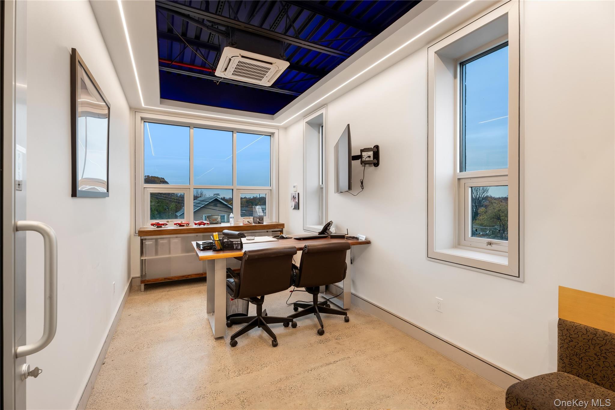 #11 photo, 16 Concord PI, Staten Island , NY 10304