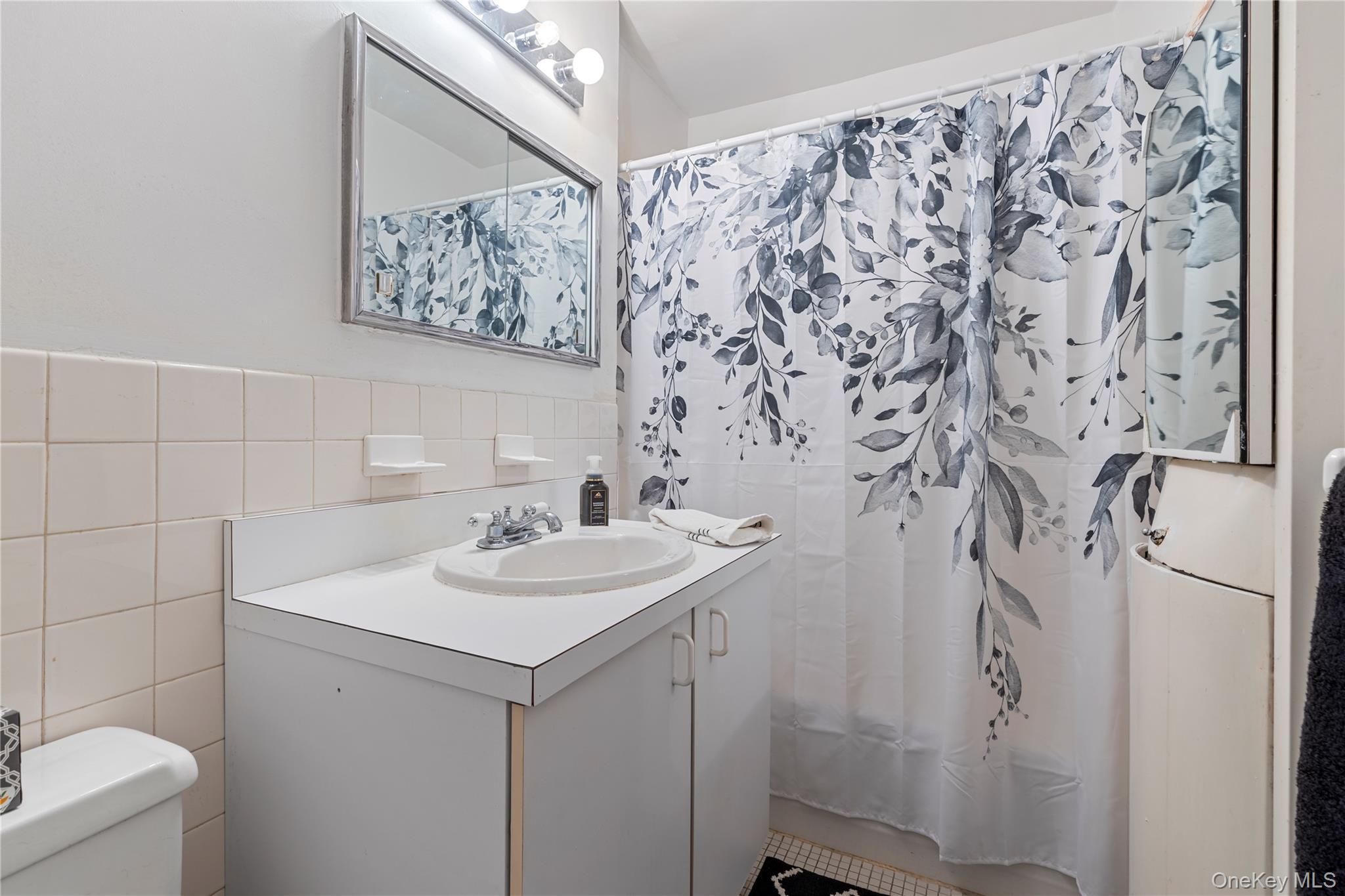 #11 photo, 711 Shore Road, Long Beach , NY 11561