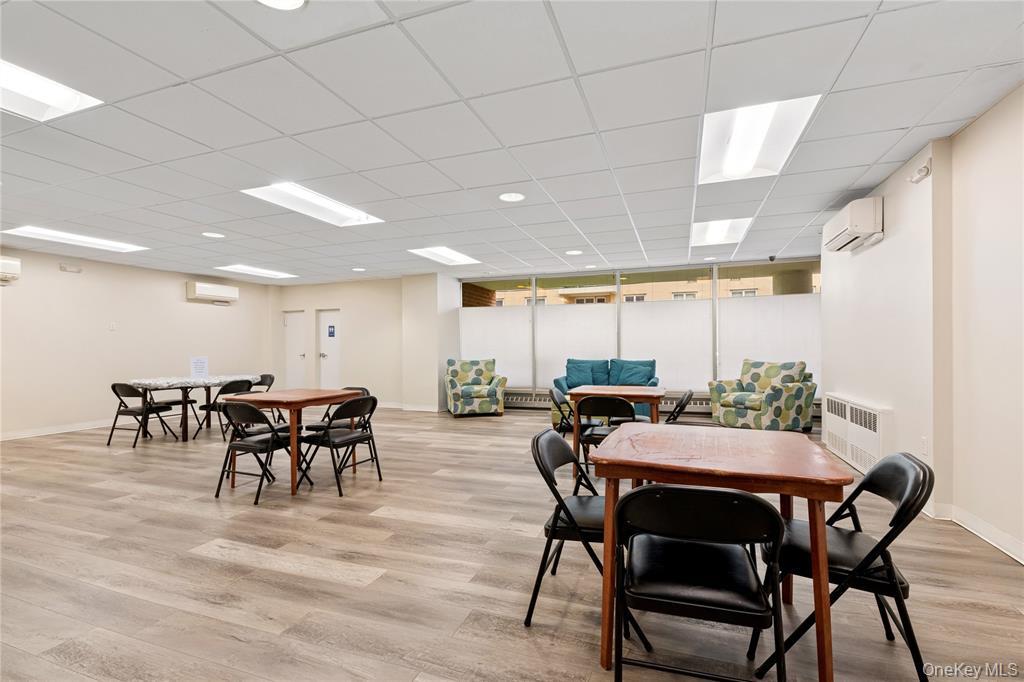 #18 photo, 711 Shore Road, Long Beach , NY 11561