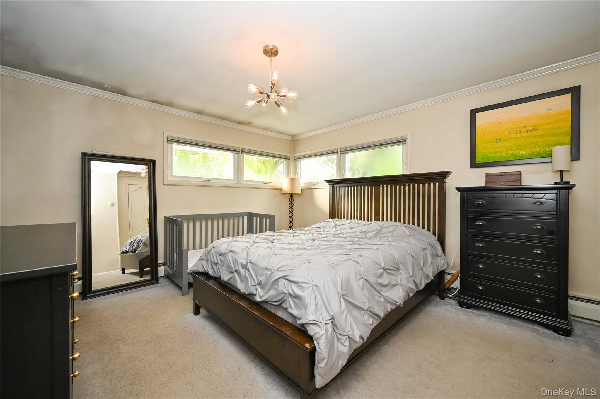 #18 photo, 2 Meadow Lane, Rockville Centre , NY 11570