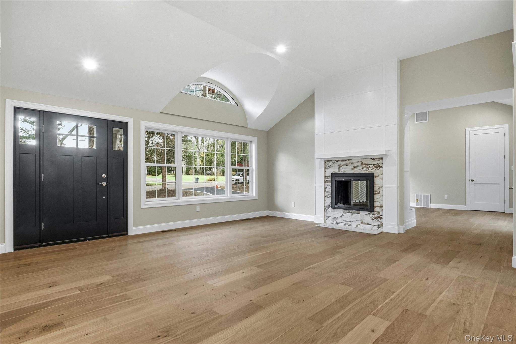 #11 photo, 3 Atlanta Drive, Huntington , NY 11743