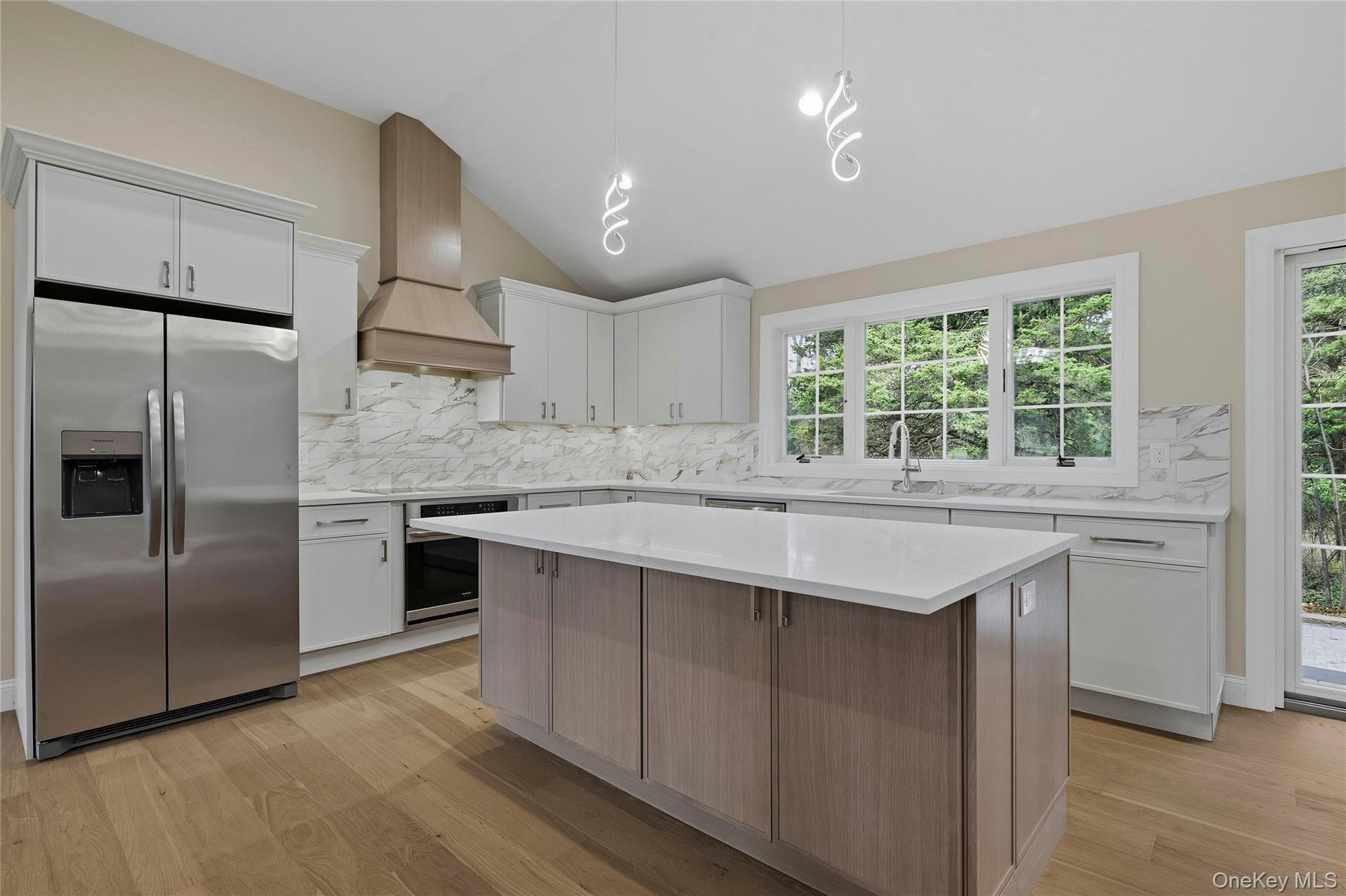 #13 photo, 3 Atlanta Drive, Huntington , NY 11743