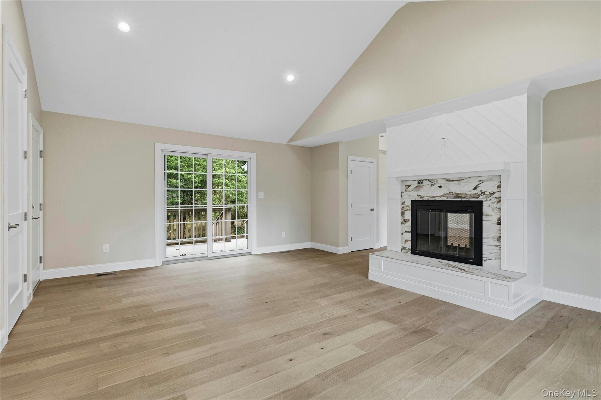 #20 photo, 3 Atlanta Drive, Huntington , NY 11743