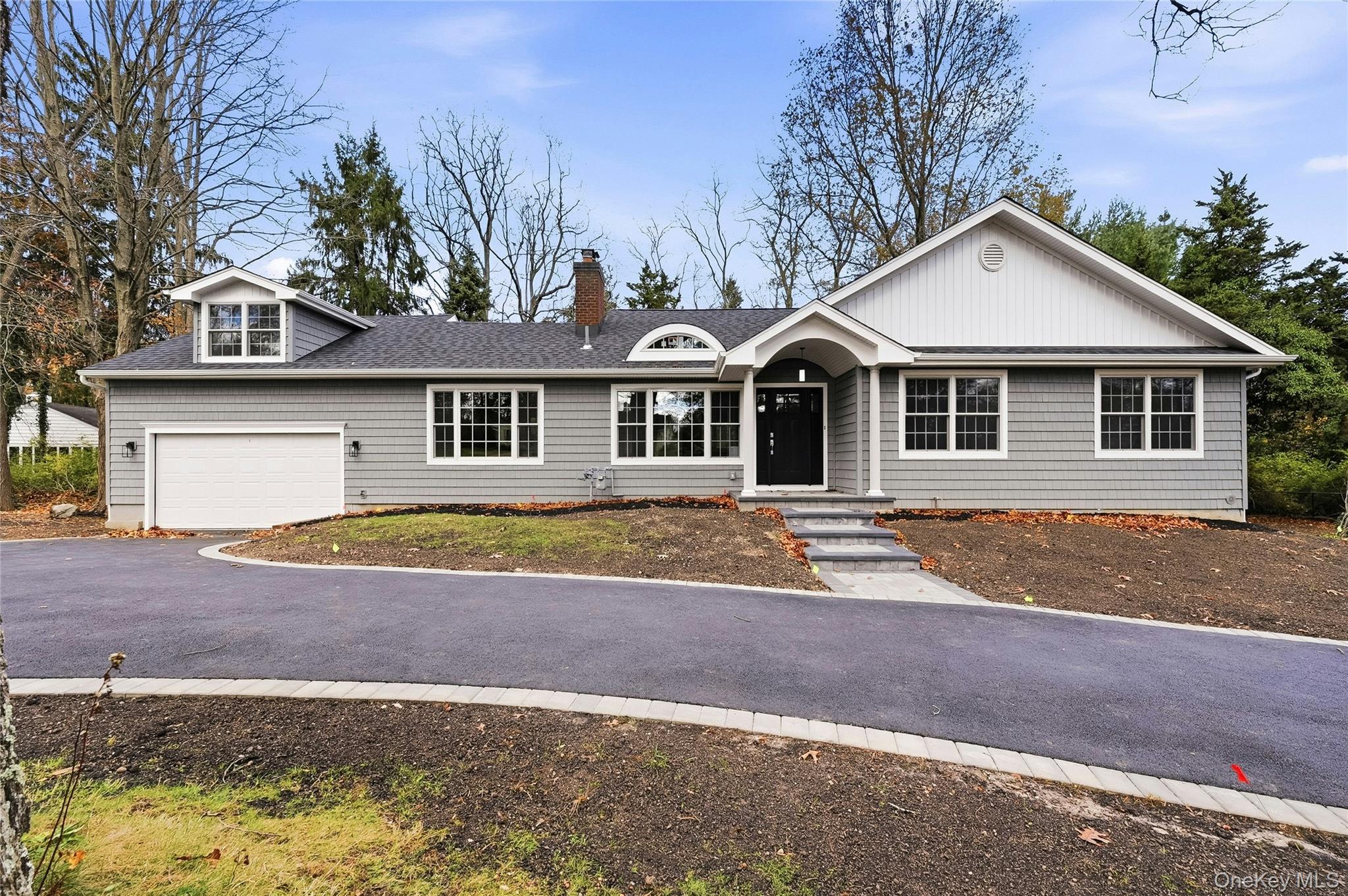 #3 photo, 3 Atlanta Drive, Huntington , NY 11743