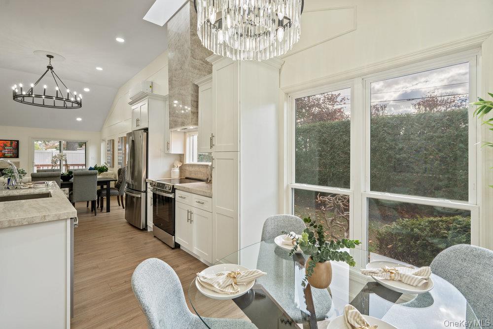 #12 photo, 1 Stanford Court, Wantagh , NY 11793