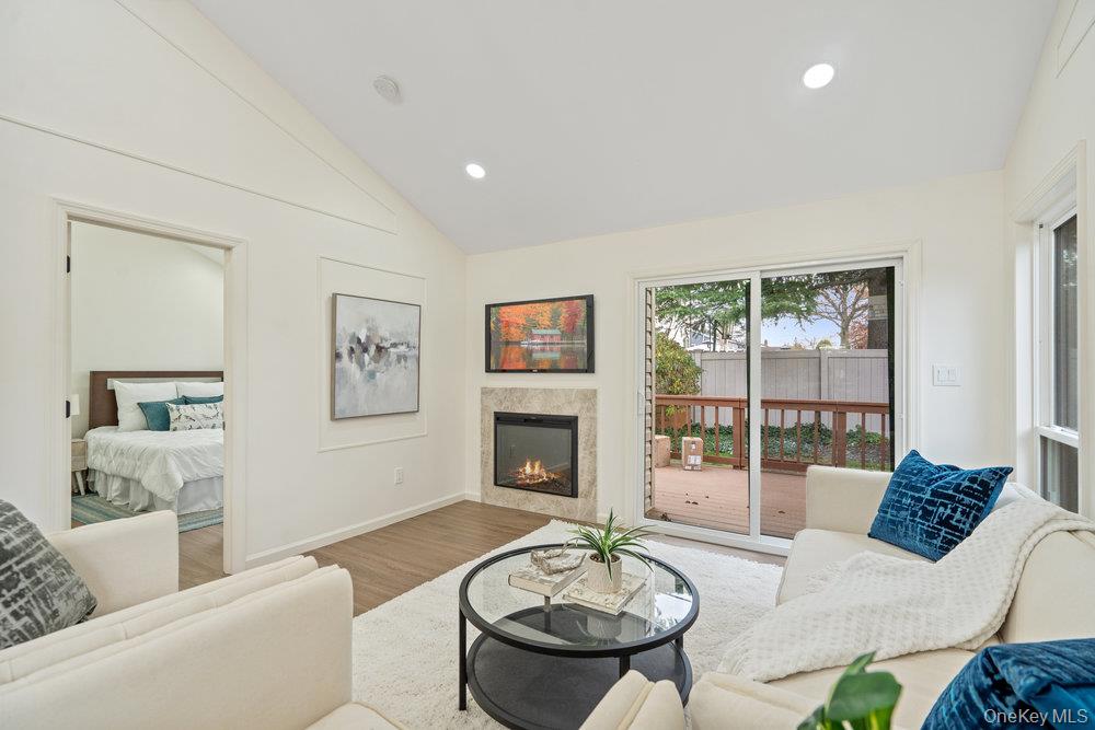 #7 photo, 1 Stanford Court, Wantagh , NY 11793