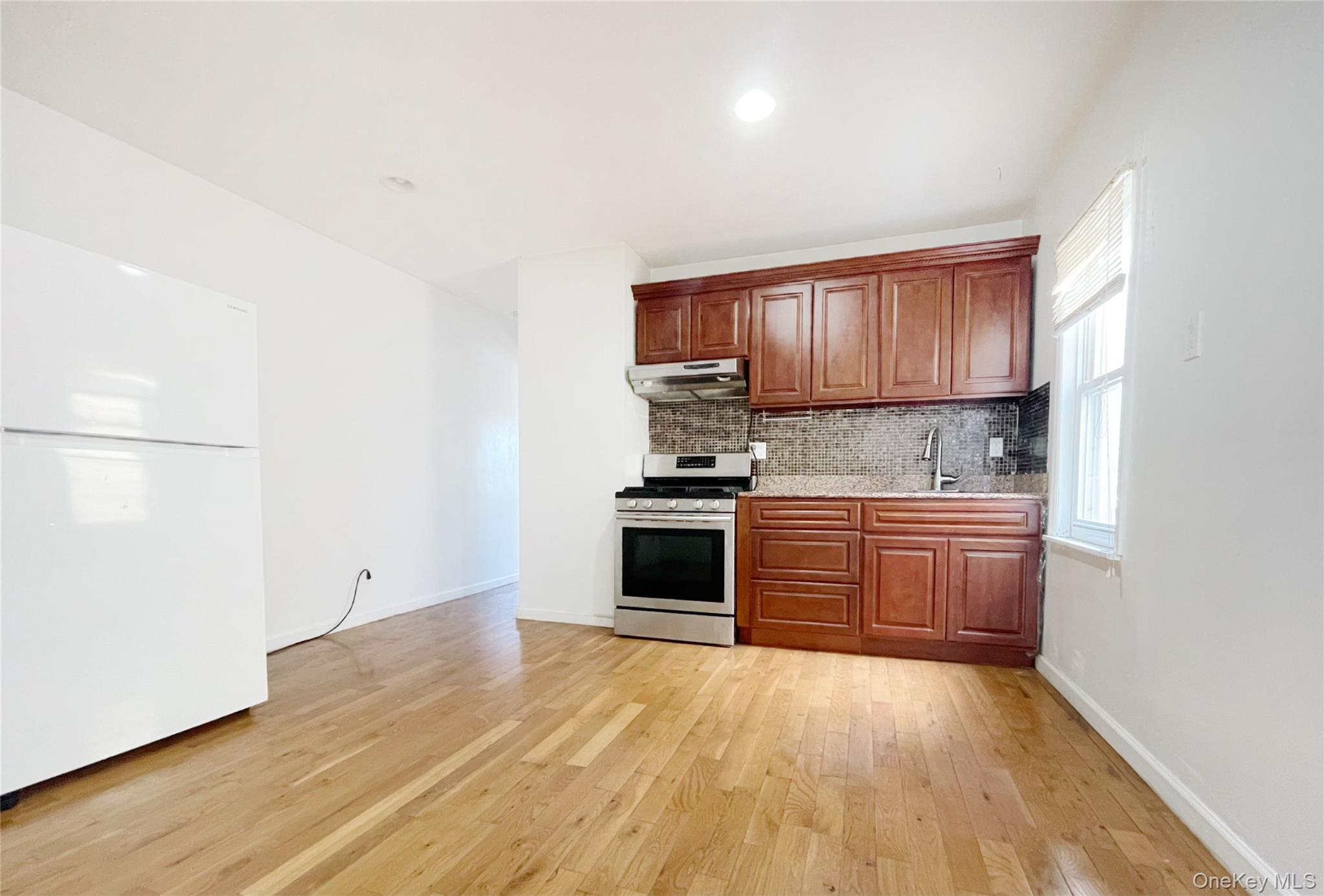 #8 photo, 8735 129th Street, Richmond Hill , NY 11418