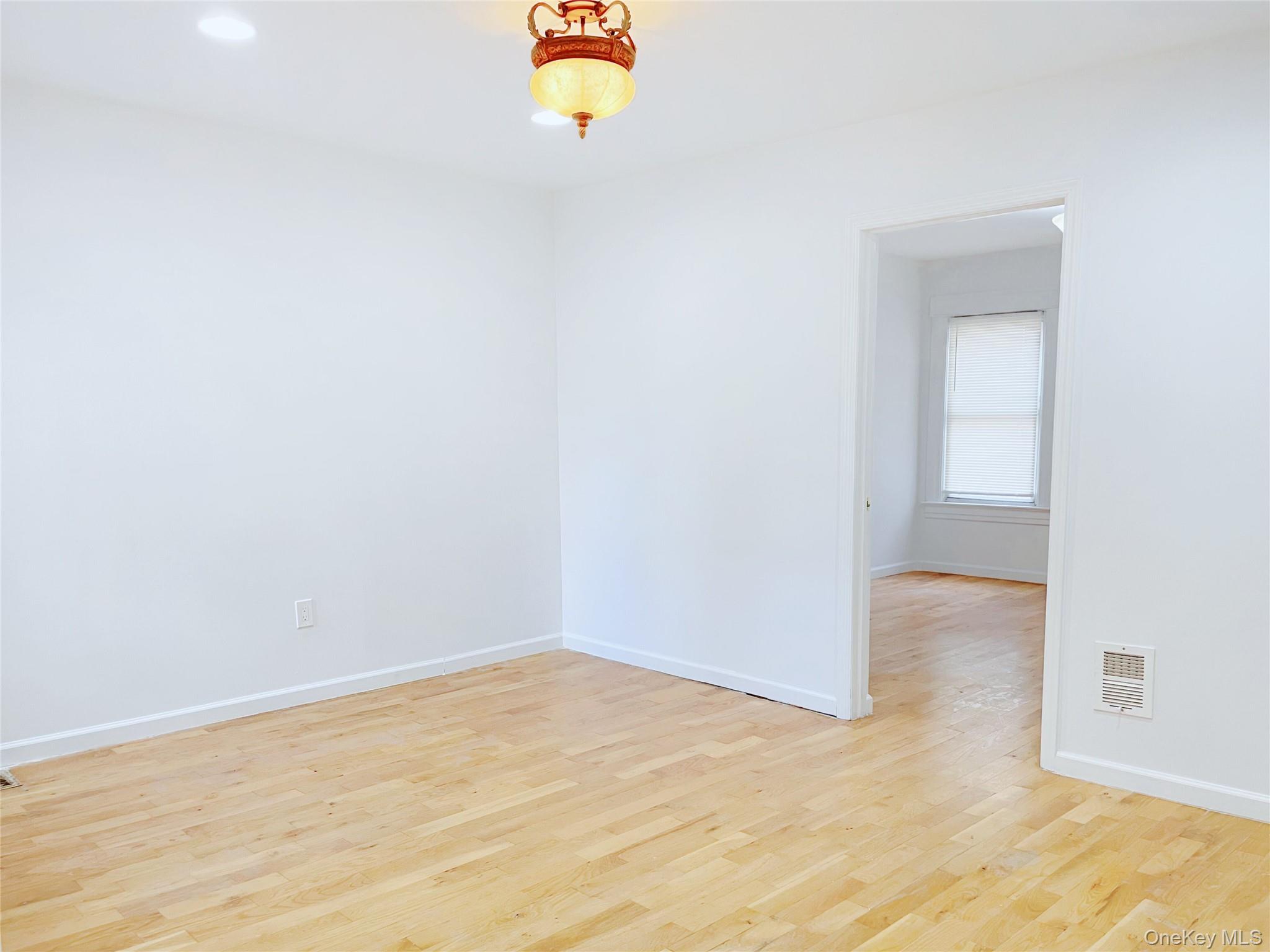 #9 photo, 8735 129th Street, Richmond Hill , NY 11418