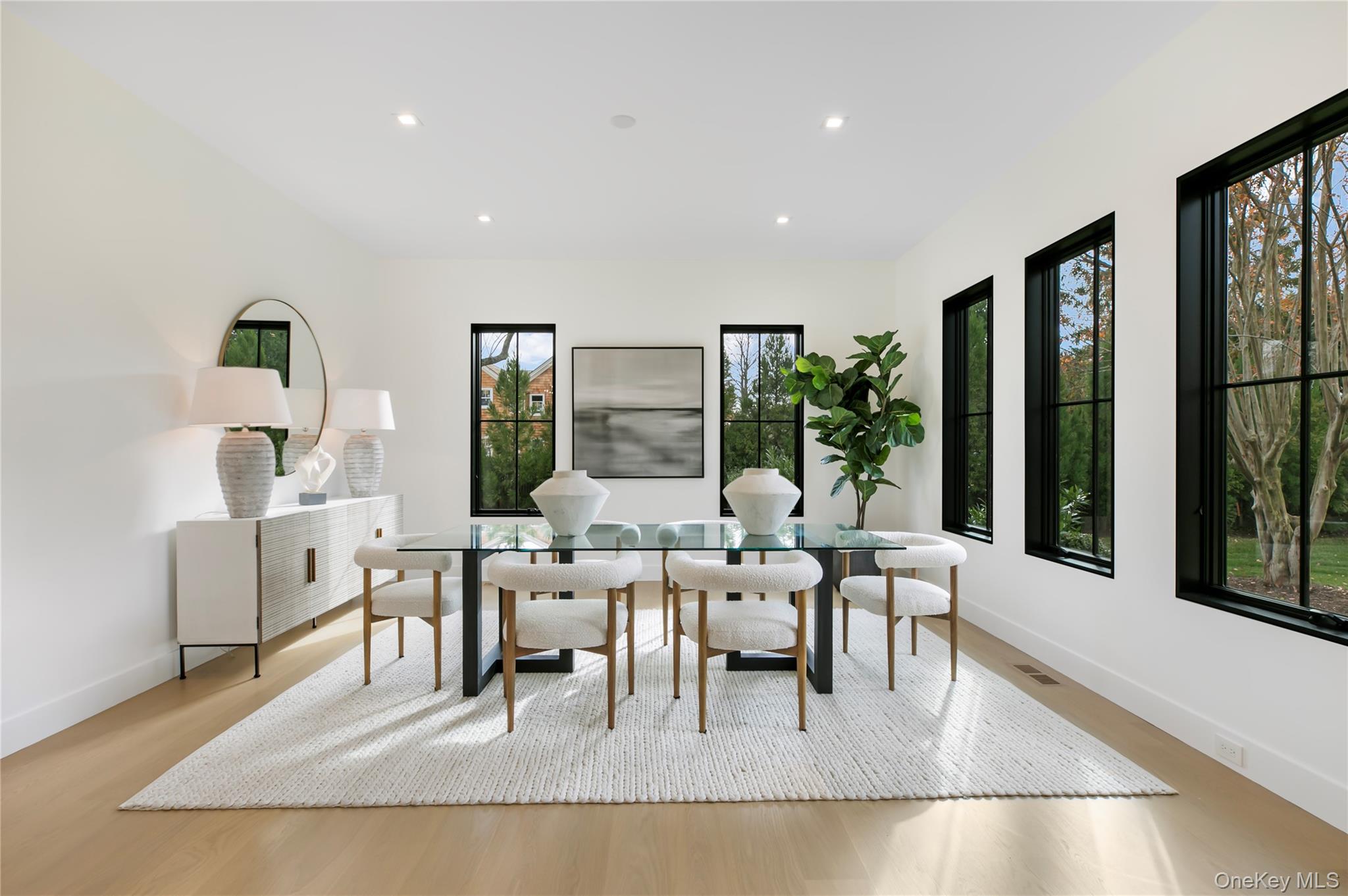 #6 photo, 158 Cobb Road, Water Mill , NY 11976