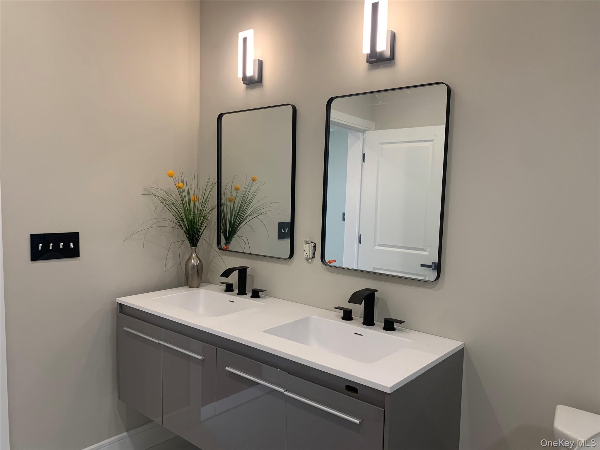 #9 photo, 37 East Avenue, Washingtonville , NY 10992