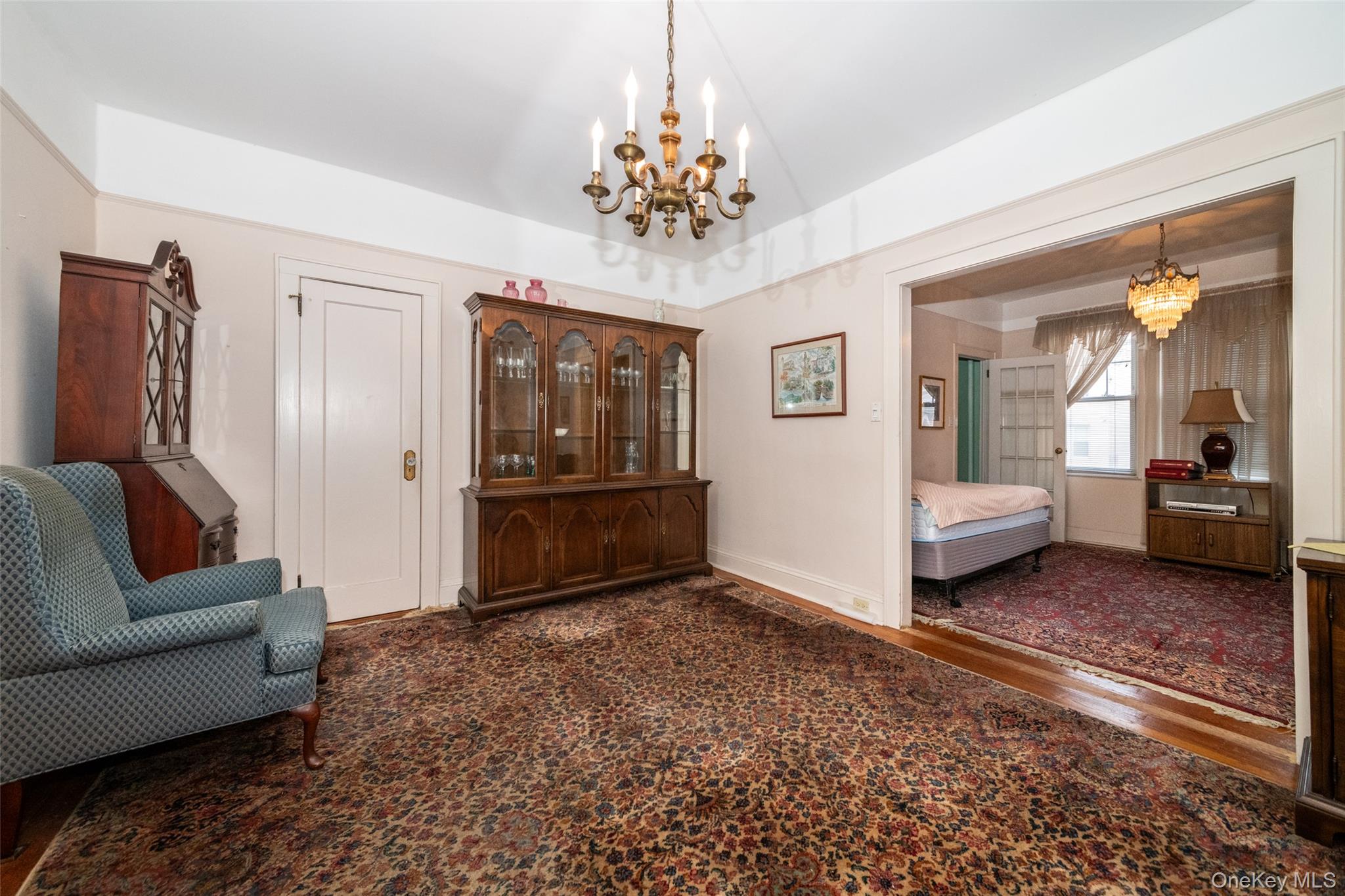 #4 photo, 285 Logan Avenue, Bronx , NY 10465