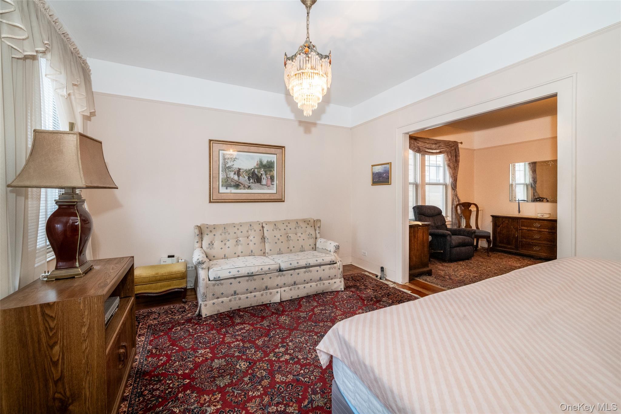 #6 photo, 285 Logan Avenue, Bronx , NY 10465