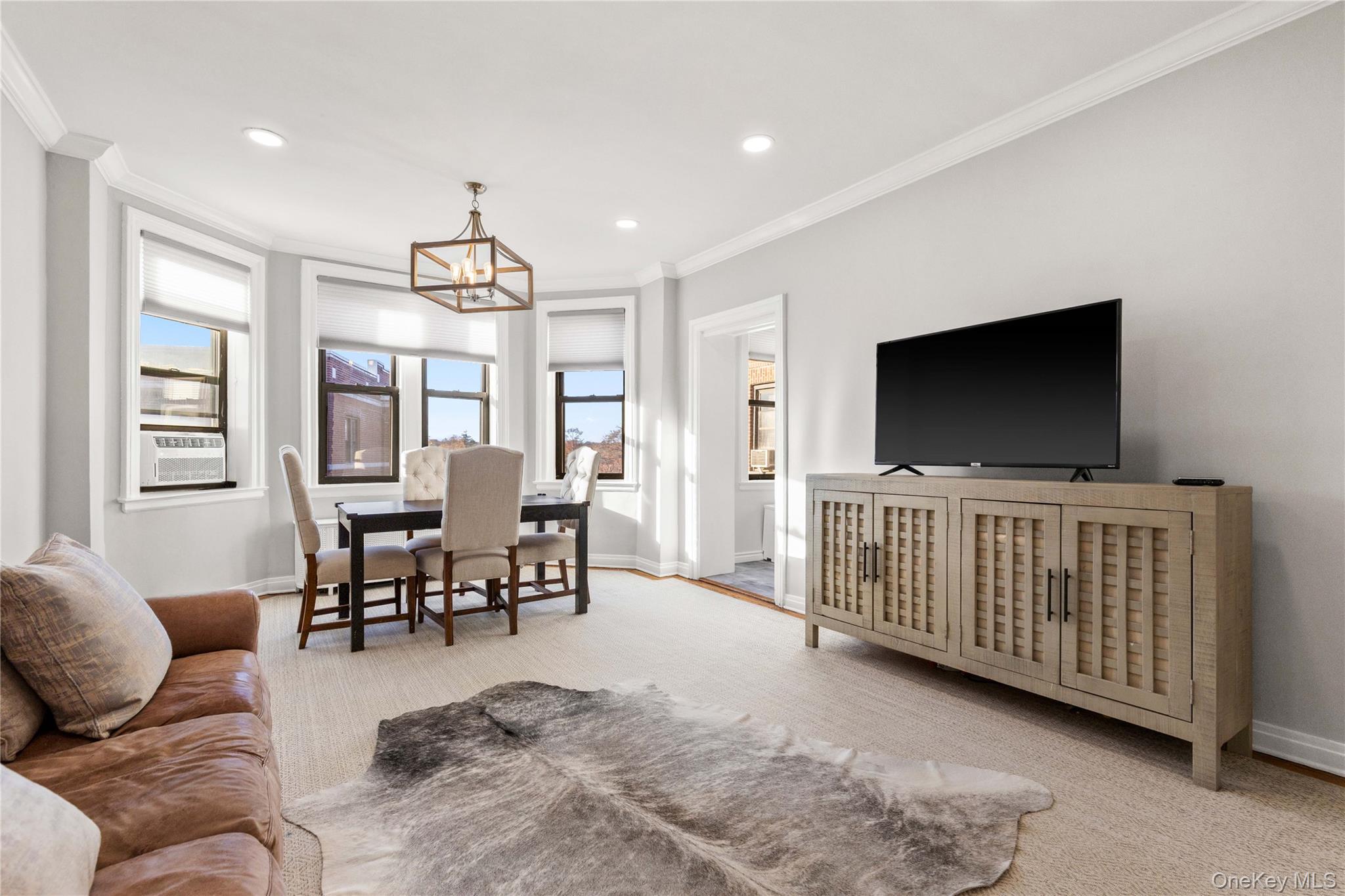 #10 photo, 11 Alden Road, Larchmont , NY 10538