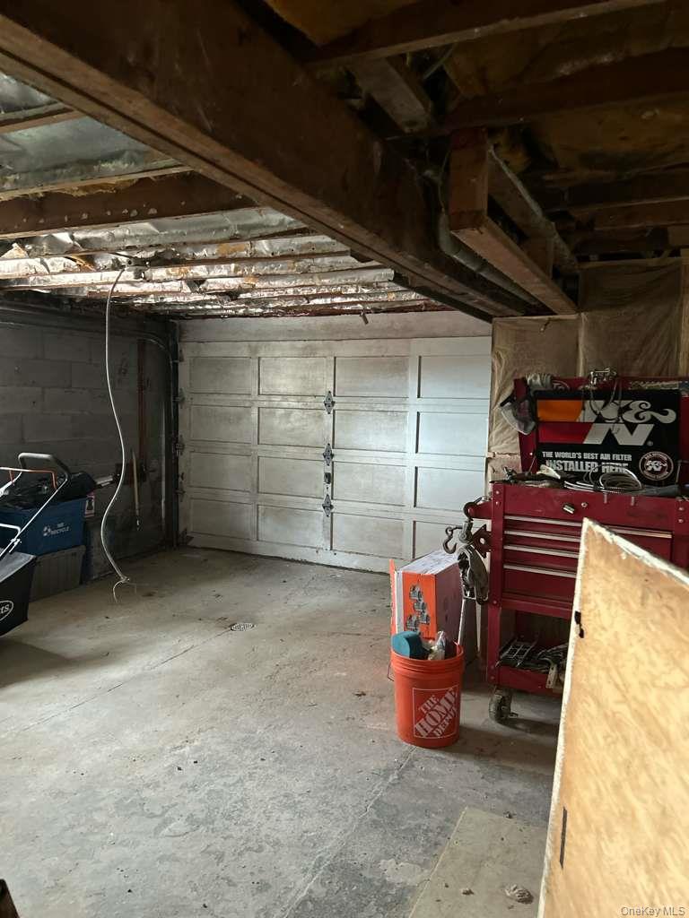 #4 photo, 41 Rockingchair Road, White Plains , NY 10607