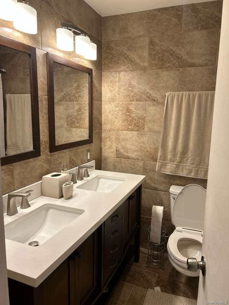 #5 photo, 41 Rockingchair Road, White Plains , NY 10607