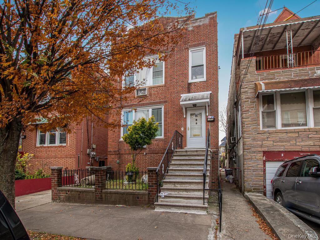 #1 photo, 1012 E 225th Street, Bronx , NY 10466