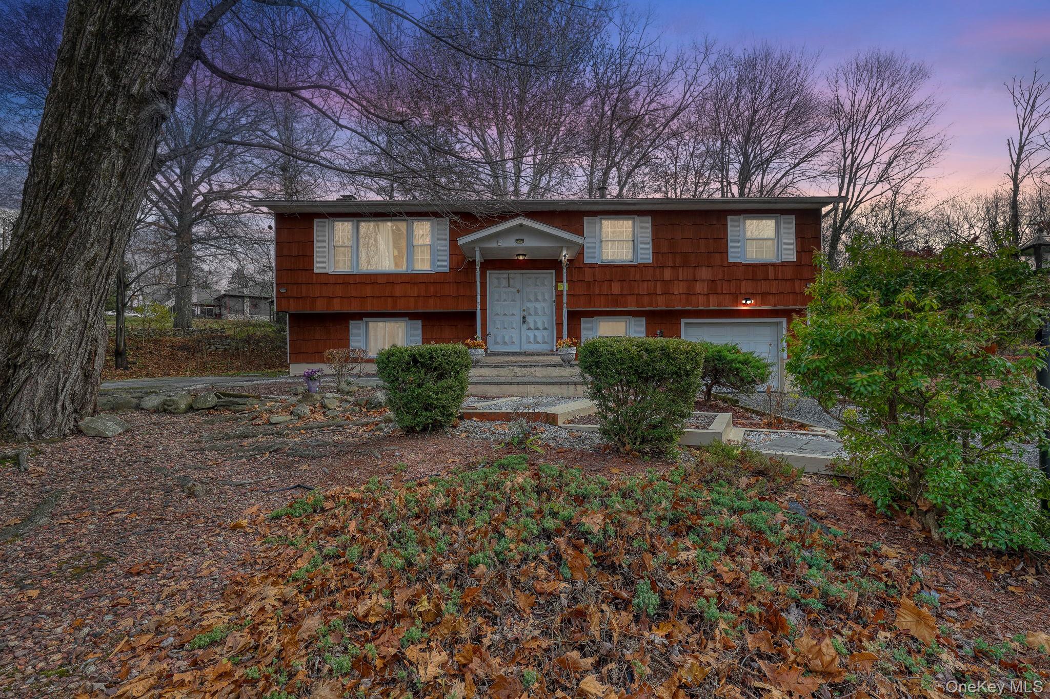 #1 photo, 1 Townsend Street, New Windsor , NY 12553