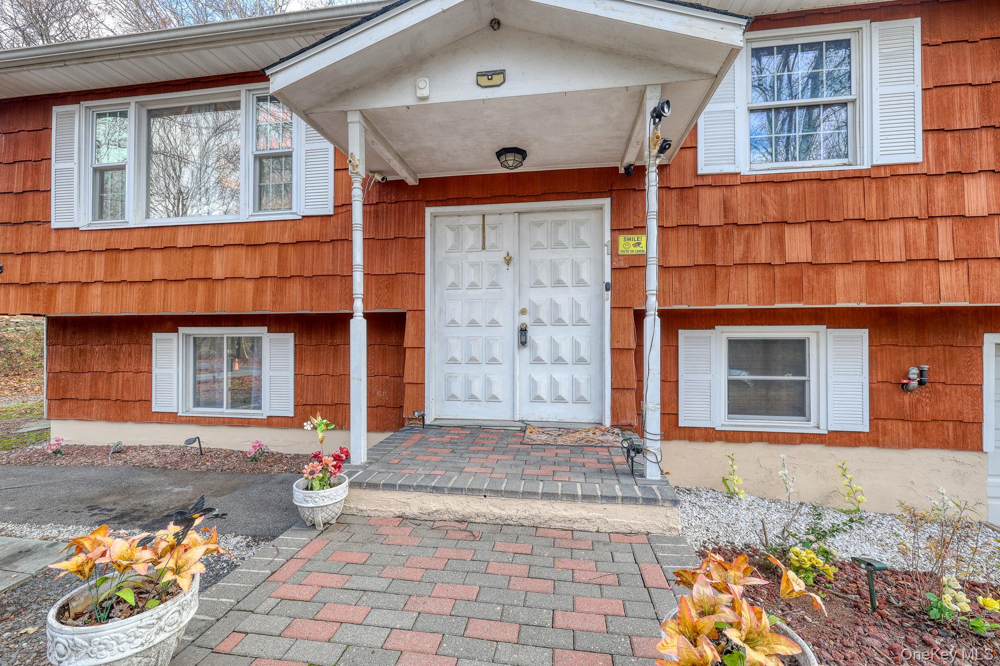 #5 photo, 1 Townsend Street, New Windsor , NY 12553