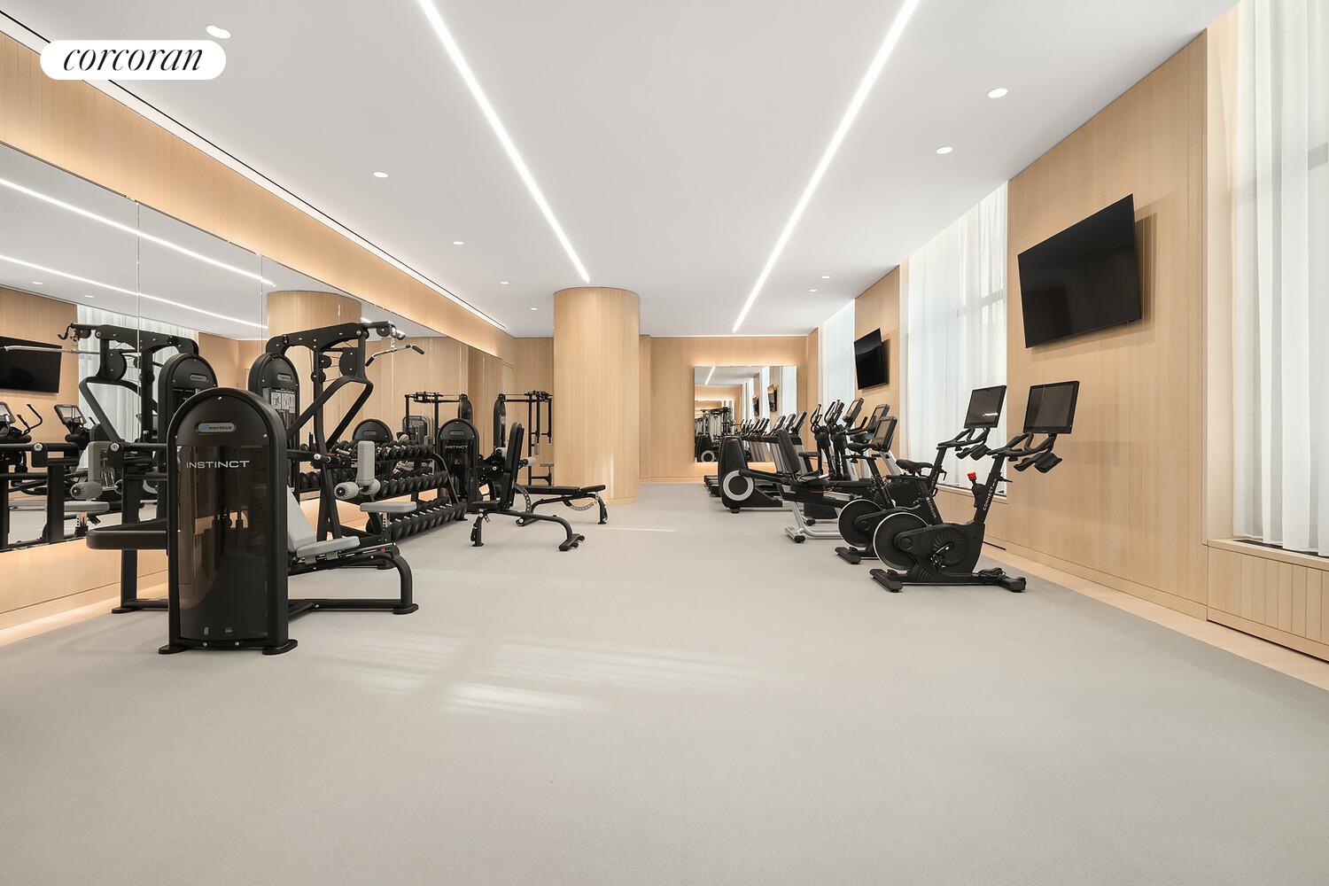 #16 photo, New York City, Sutton Place , NY 10022