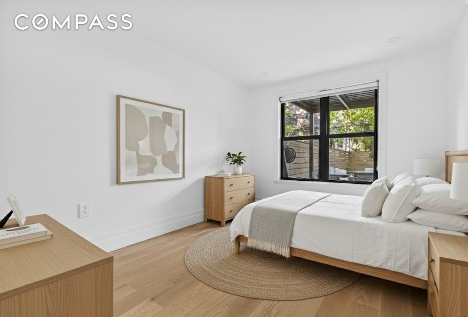 #4 photo, Brooklyn, Gowanus , NY 11215