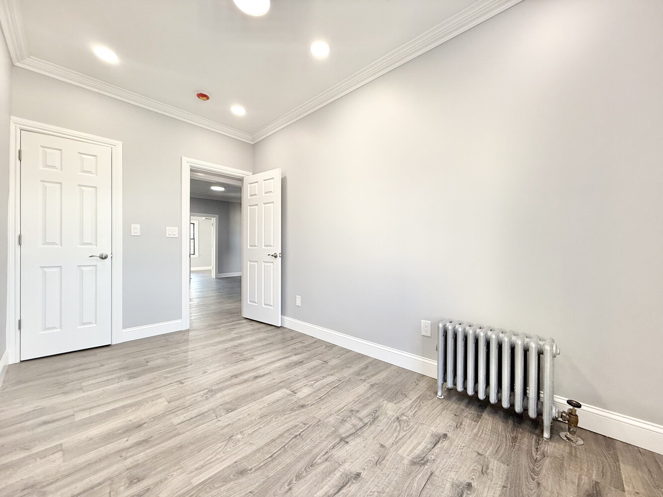 #13 photo, Sunnyside, Sunnyside , NY 11377