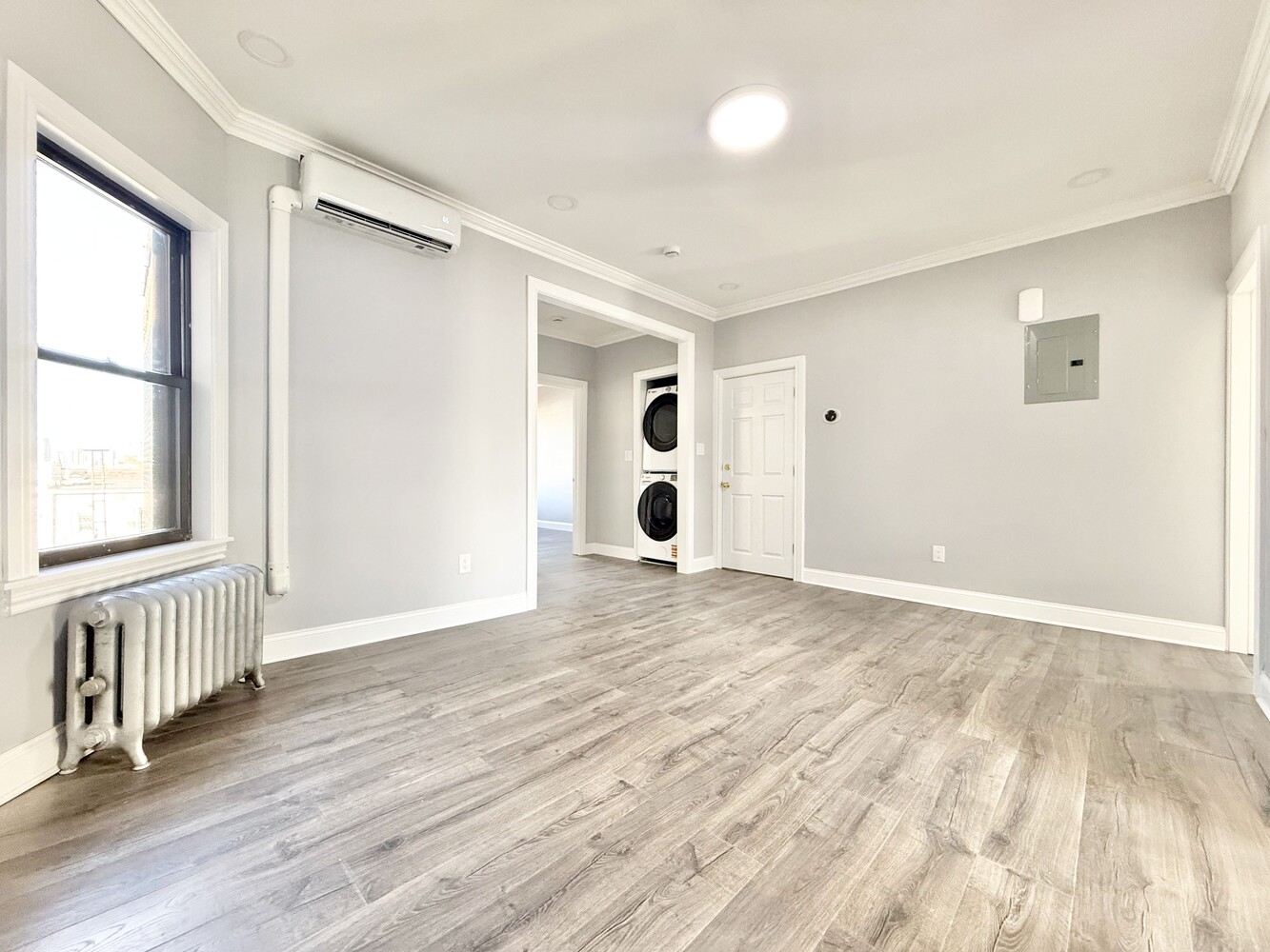 #14 photo, Sunnyside, Sunnyside , NY 11377