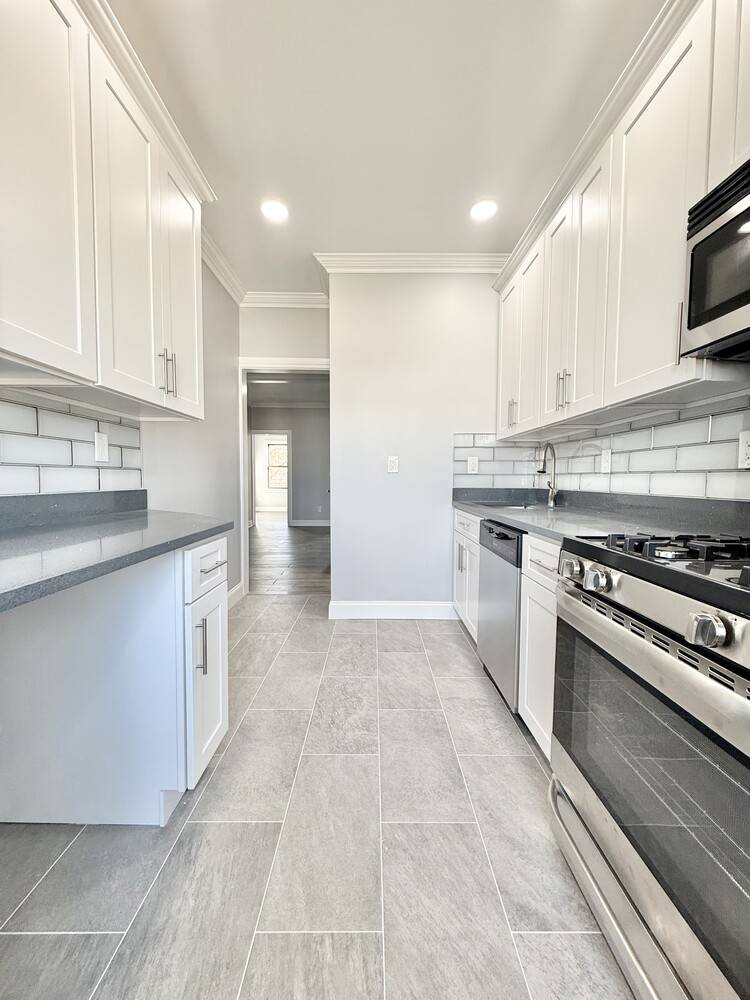 #2 photo, Sunnyside, Sunnyside , NY 11377