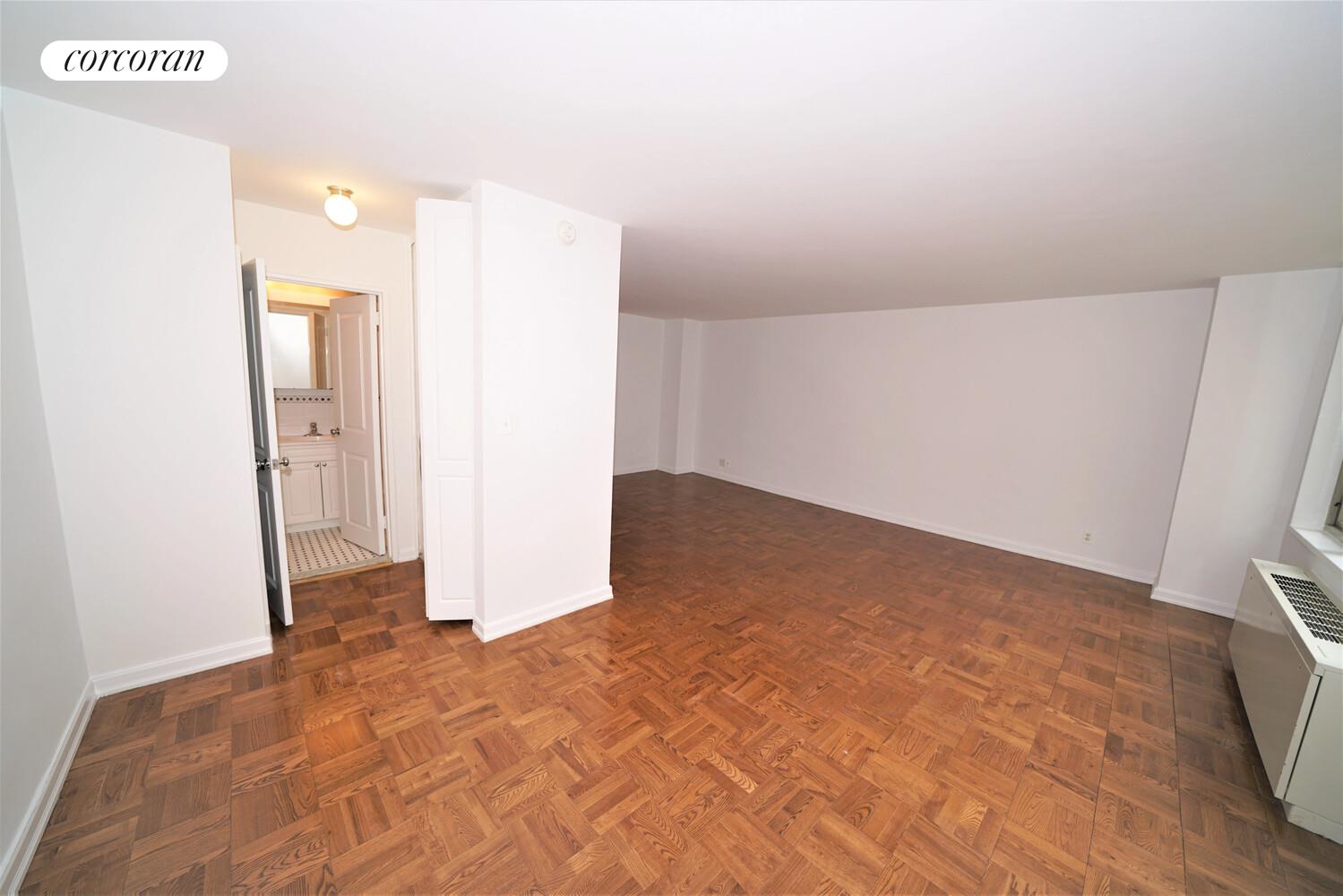 #3 photo, New York City, Upper East Side , NY 10028