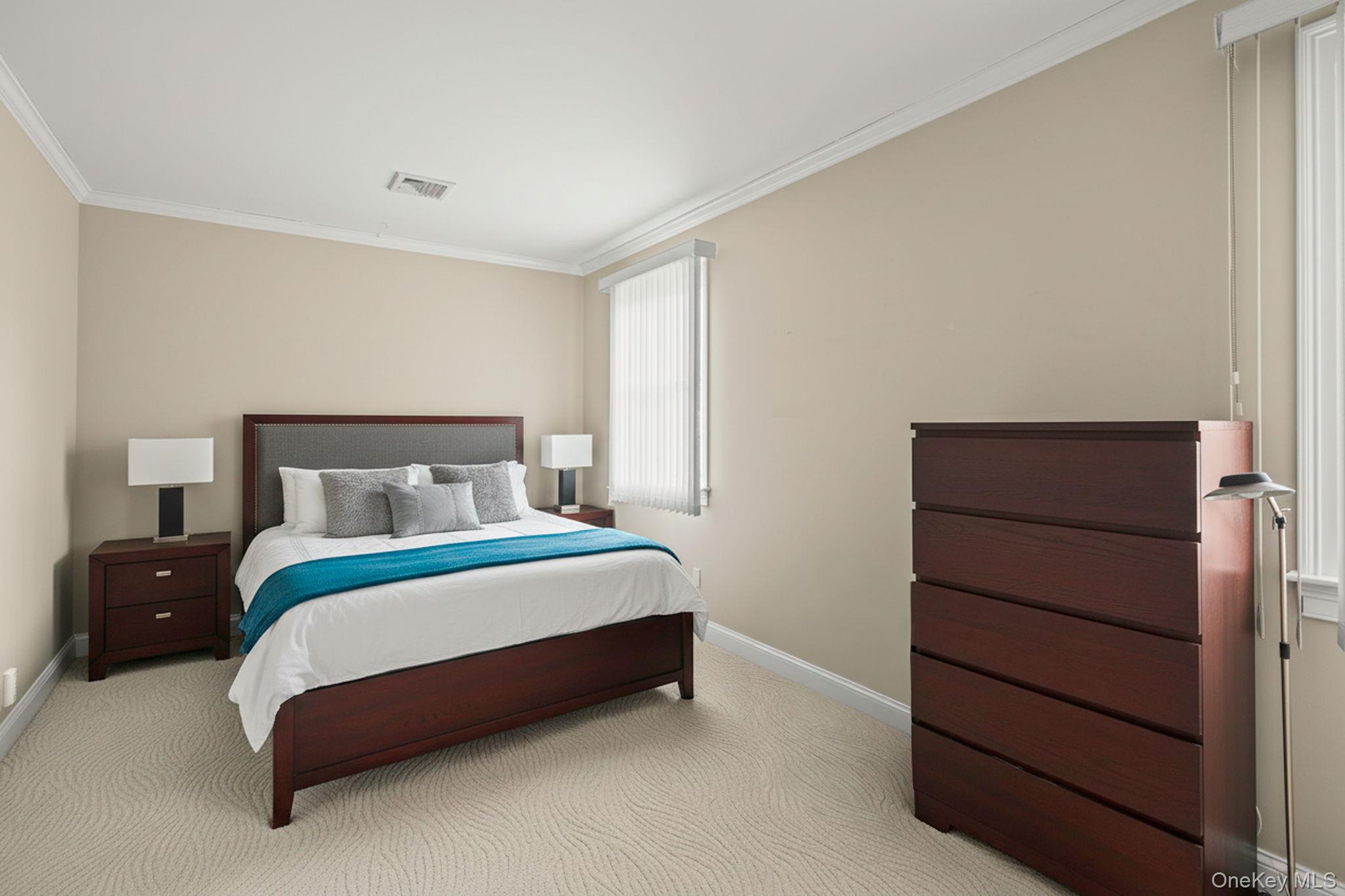 #20 photo, 176 Laurel Avenue, Northport , NY 11768