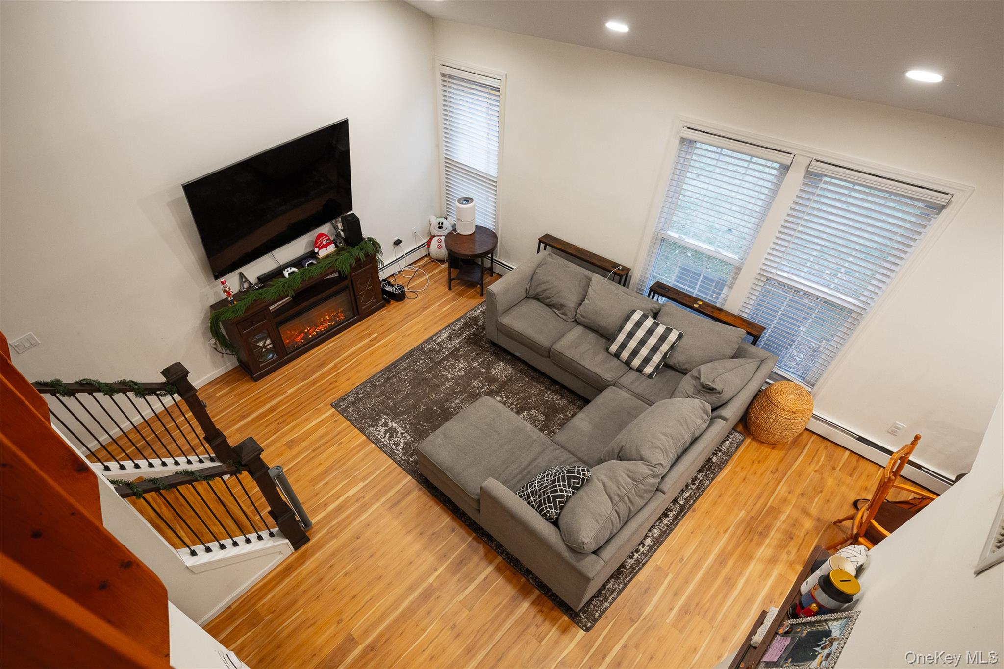 #18 photo, 205 Haddon Hollow Court, Middle Island , NY 11953