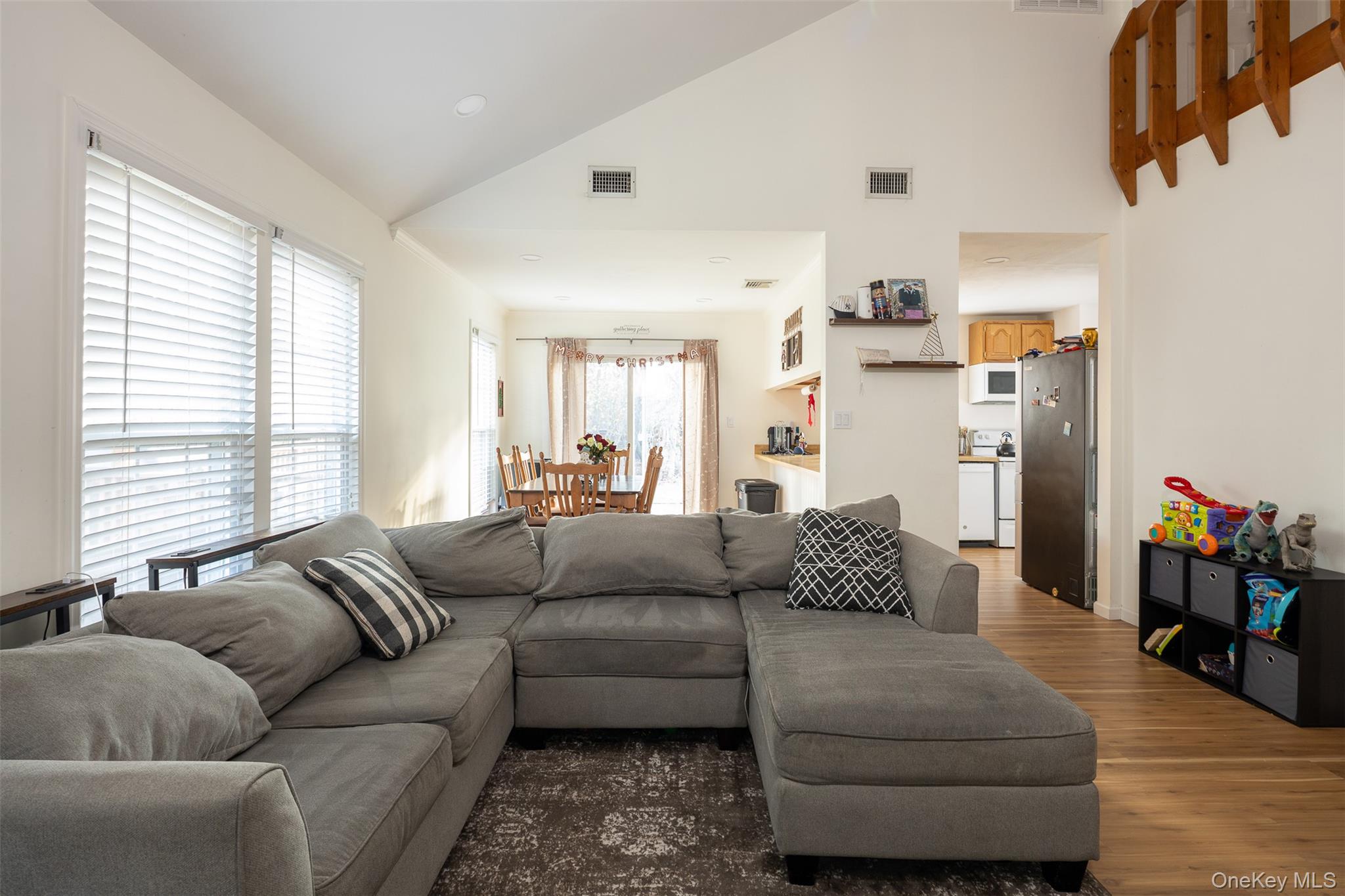 #2 photo, 205 Haddon Hollow Court, Middle Island , NY 11953