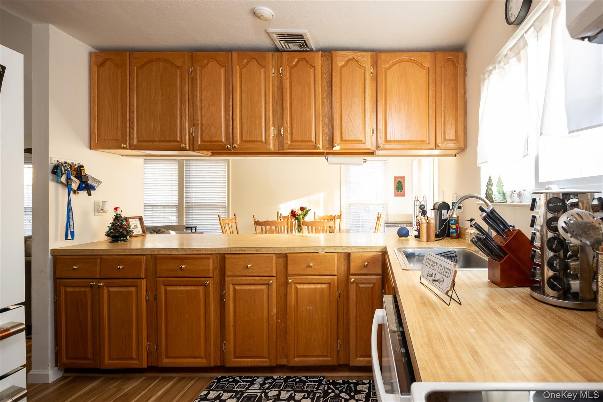 #6 photo, 205 Haddon Hollow Court, Middle Island , NY 11953