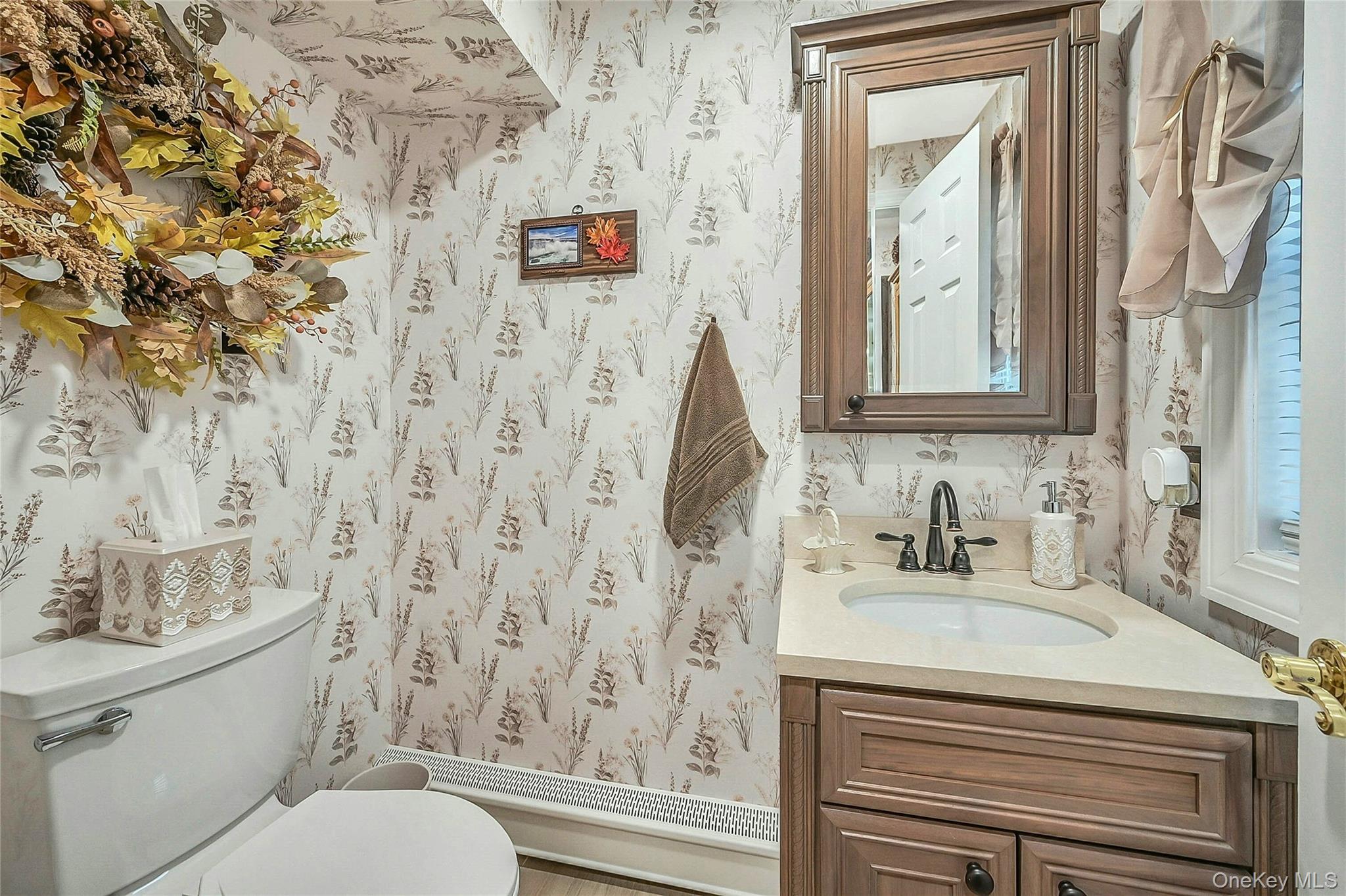 #15 photo, 15 Shore Road, Mount Sinai , NY 11766