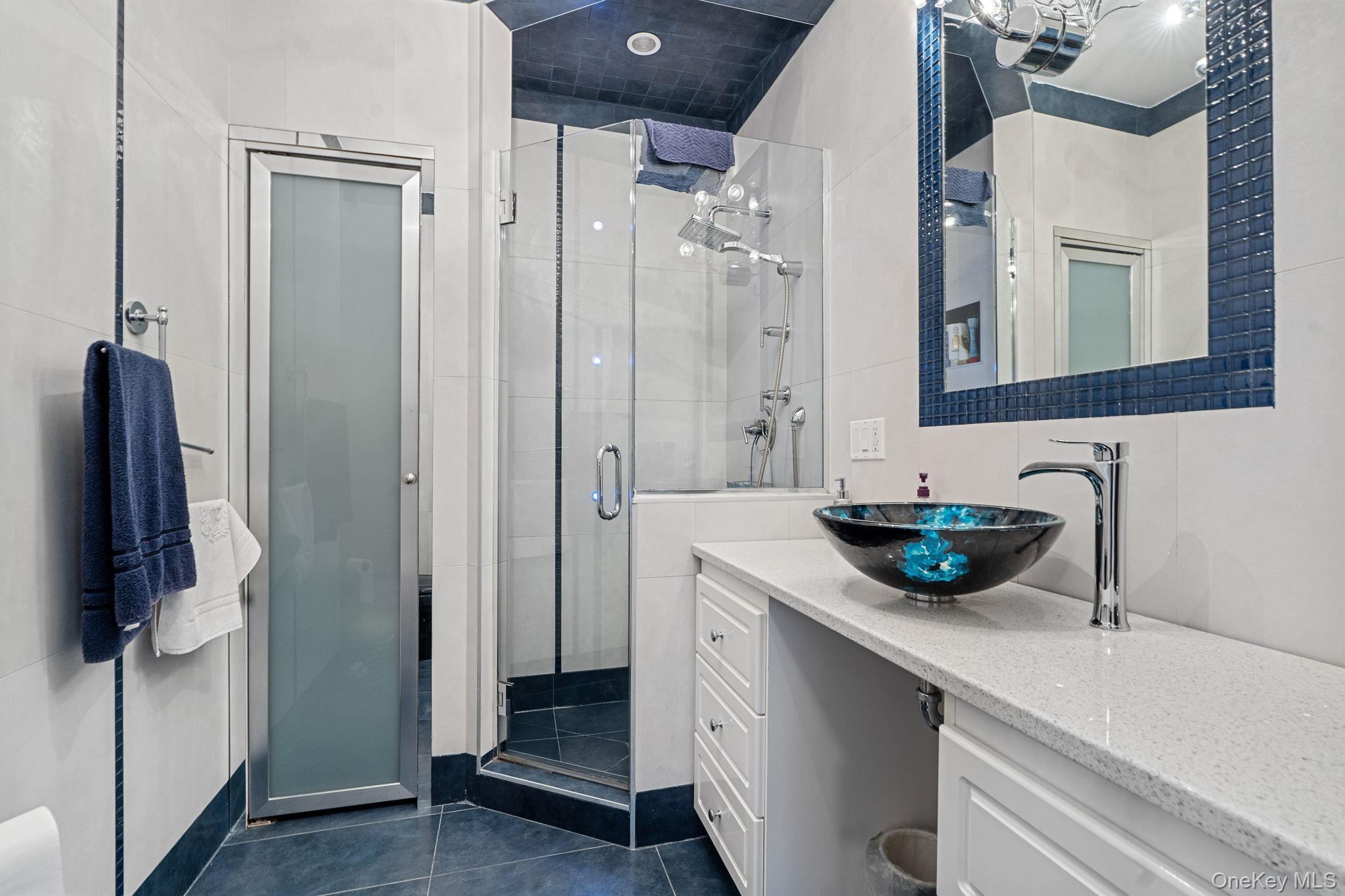 #4 photo, 386 Page Avenue, Staten Island , NY 10307