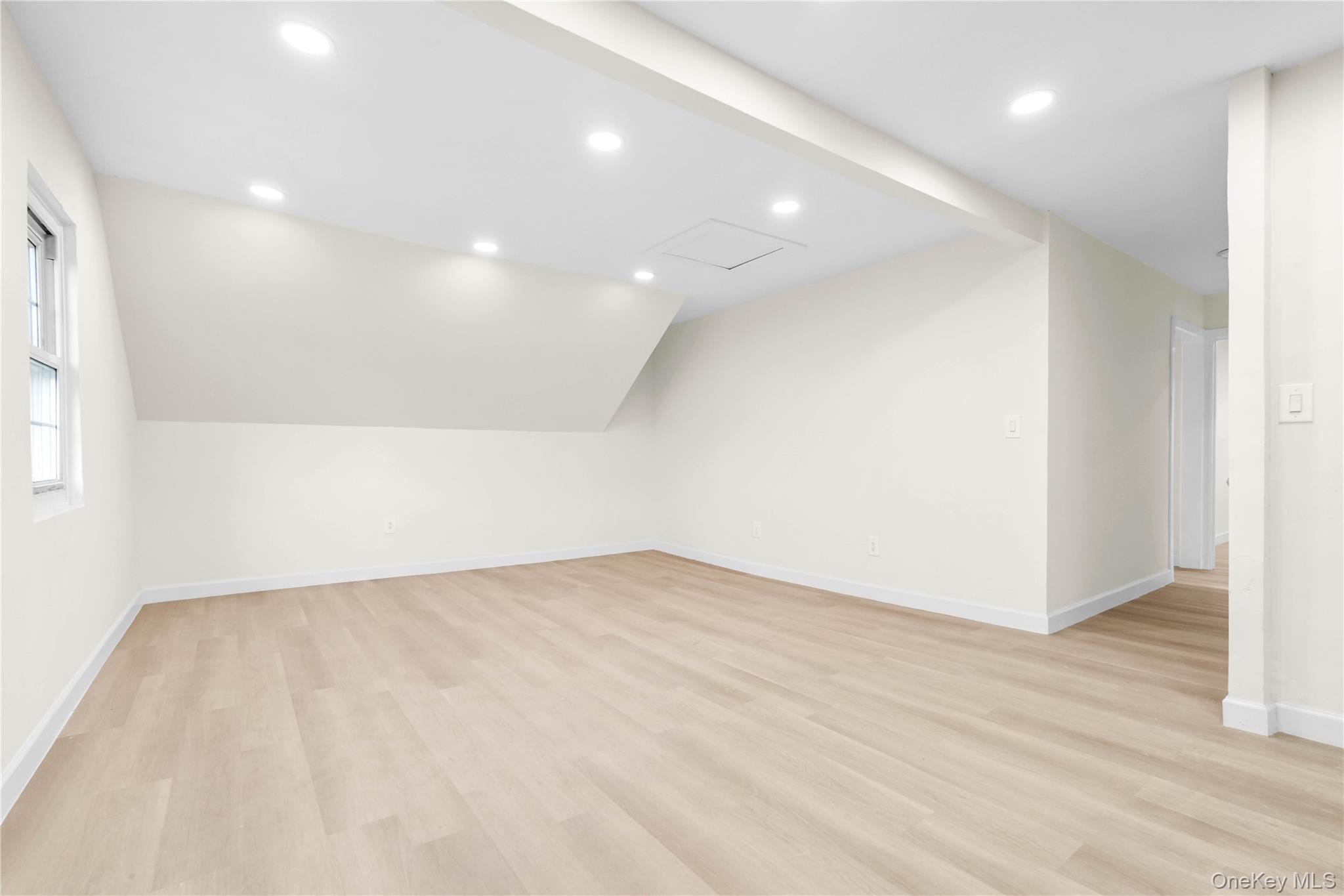 #19 photo, 27 Dell Avenue, Mount Vernon , NY 10553