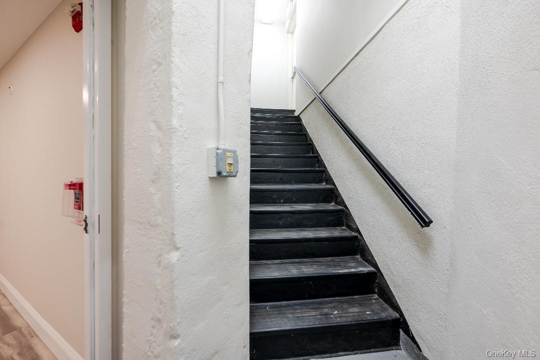 #10 photo, 4 Weber Avenue, Malverne , NY 11565