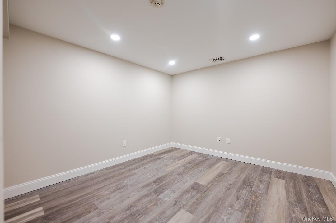 #3 photo, 4 Weber Avenue, Malverne , NY 11565