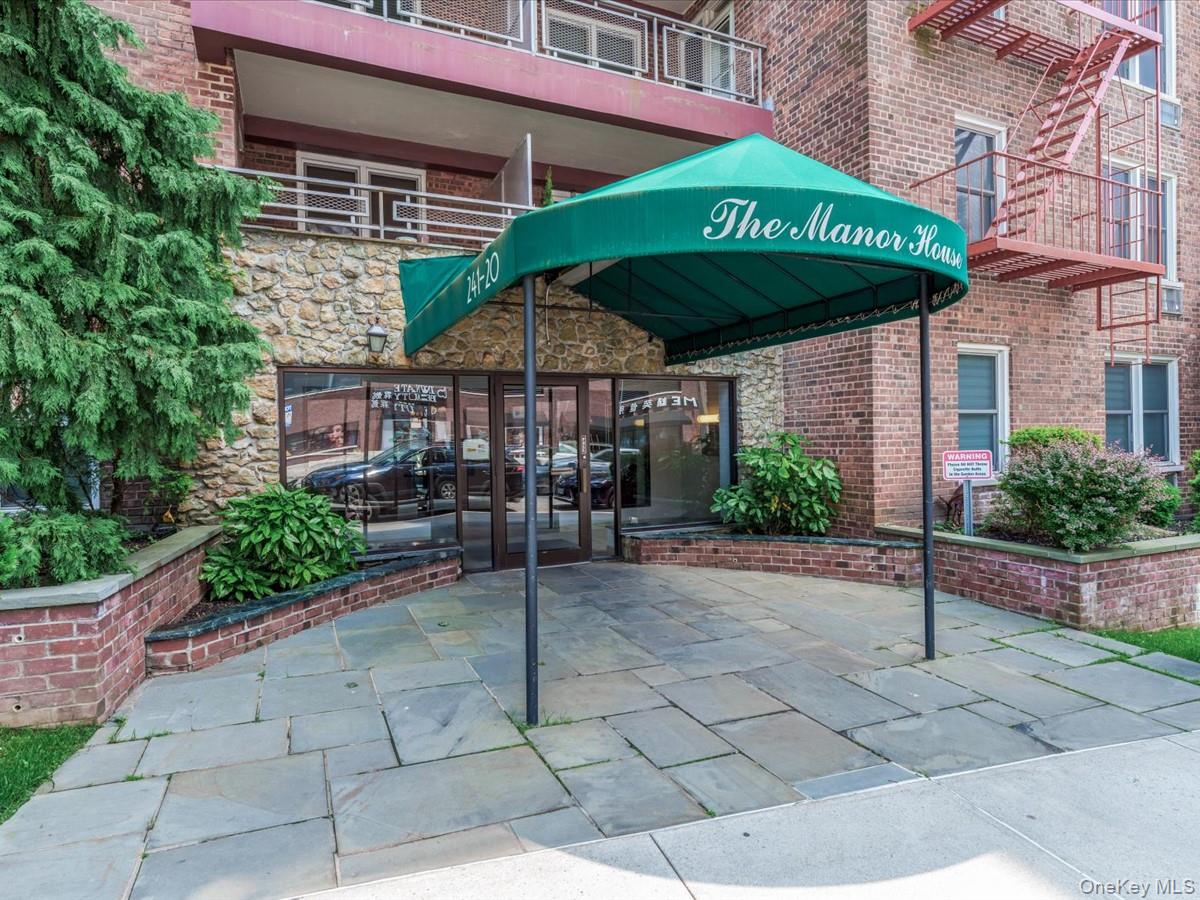 #10 photo, 241-20 Northern Boulevard, Little Neck , NY 11362