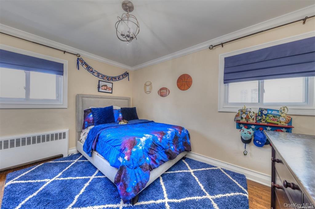 #20 photo, 266 Thompson Avenue, Oceanside , NY 11572