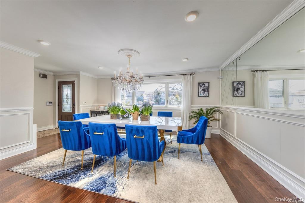 #6 photo, 266 Thompson Avenue, Oceanside , NY 11572