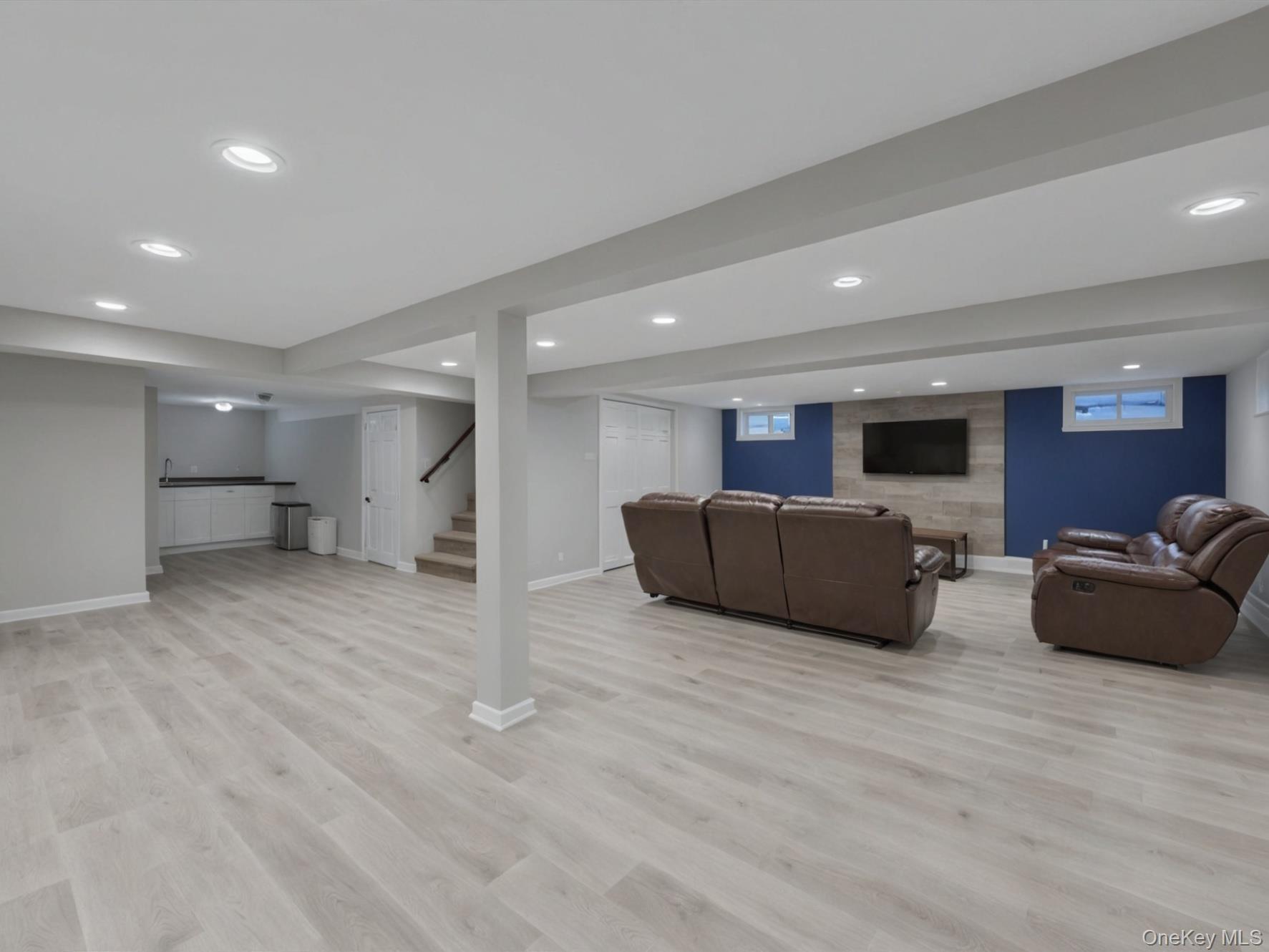 #12 photo, 143 Oak Street, Amityville , NY 11701