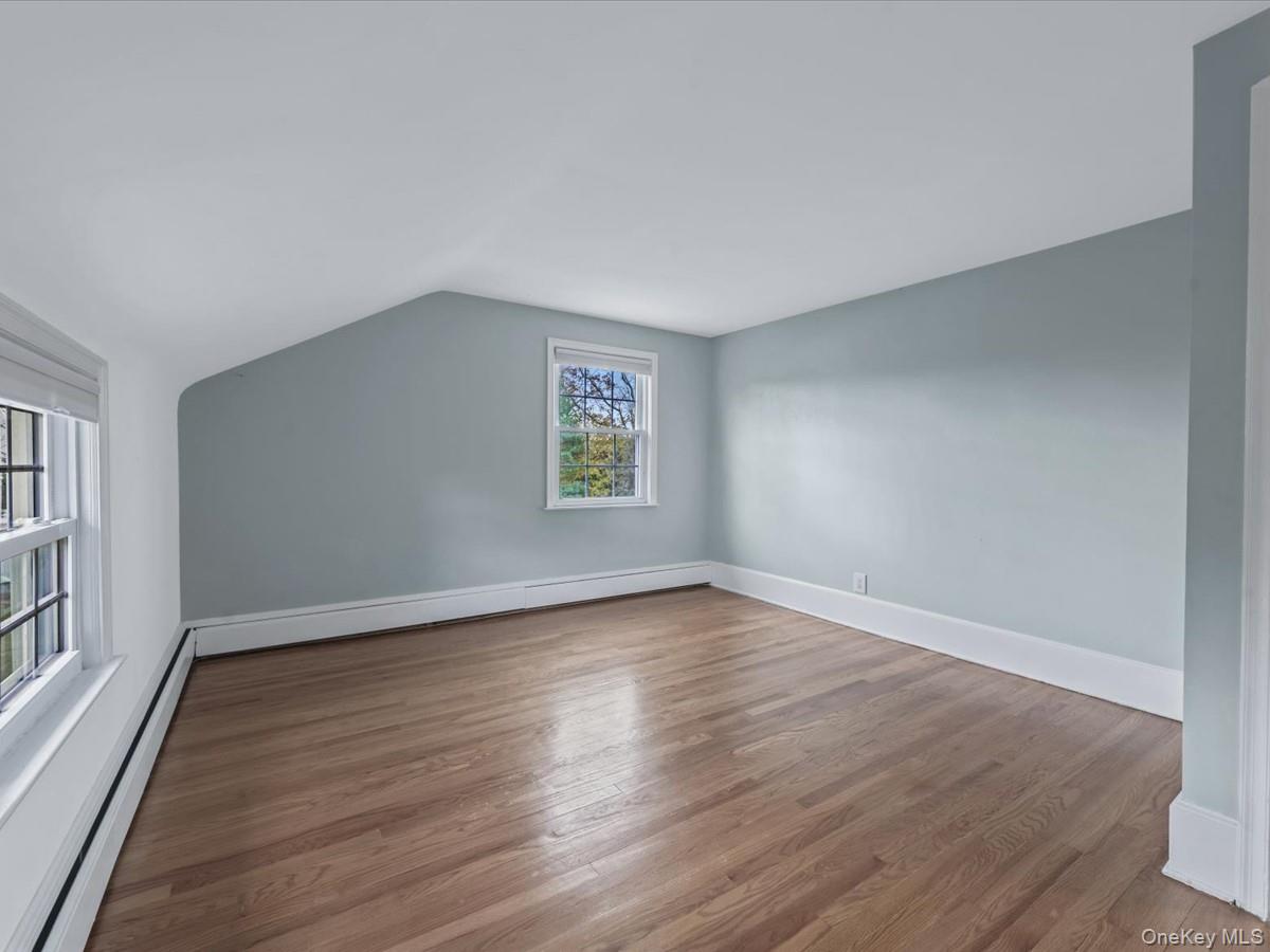 #17 photo, 143 Oak Street, Amityville , NY 11701