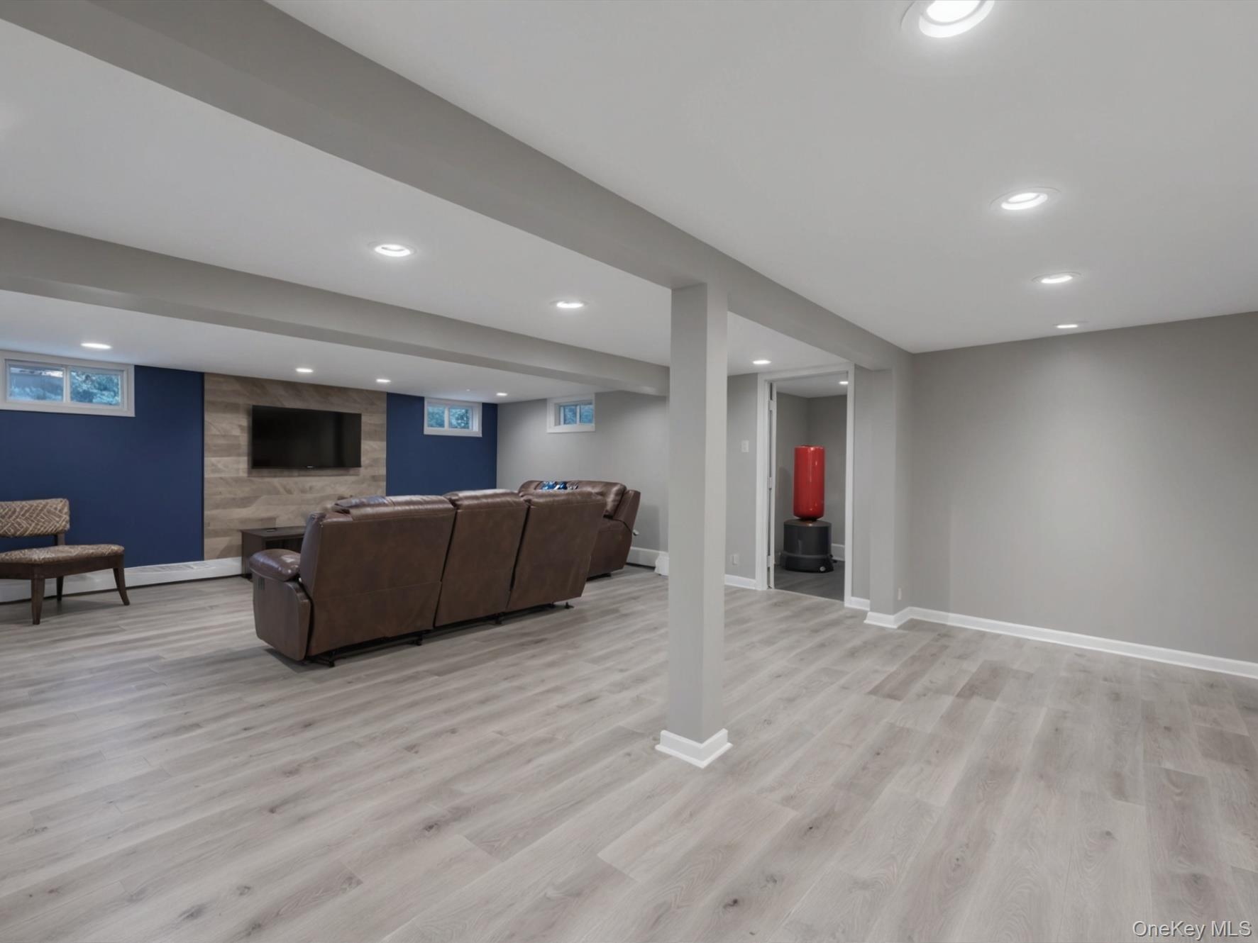 #19 photo, 143 Oak Street, Amityville , NY 11701