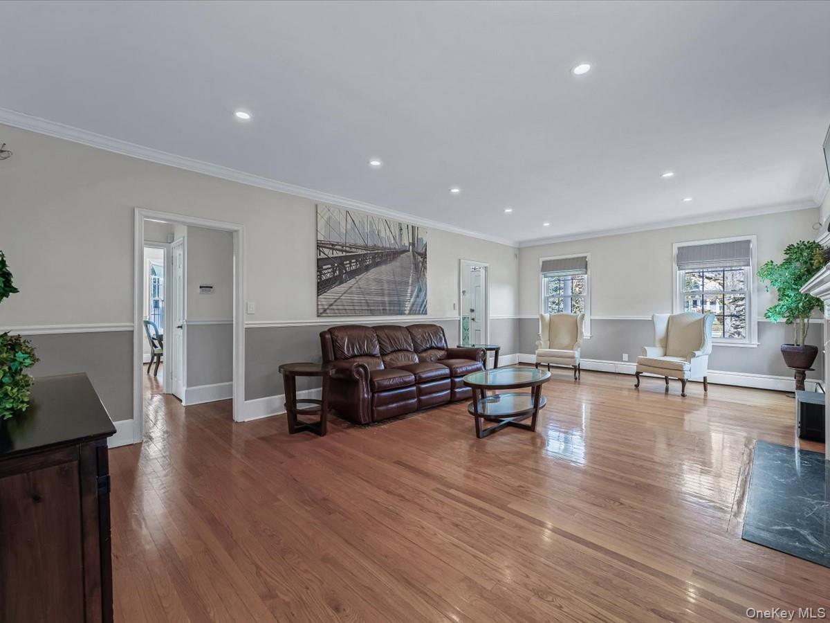 #3 photo, 143 Oak Street, Amityville , NY 11701