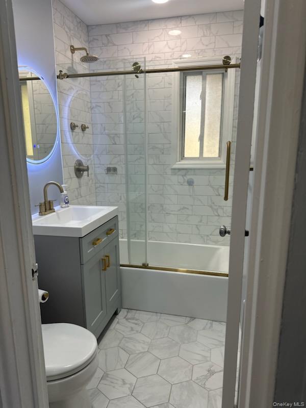 #16 photo, 141 Edmunton Drive, North Babylon , NY 11703