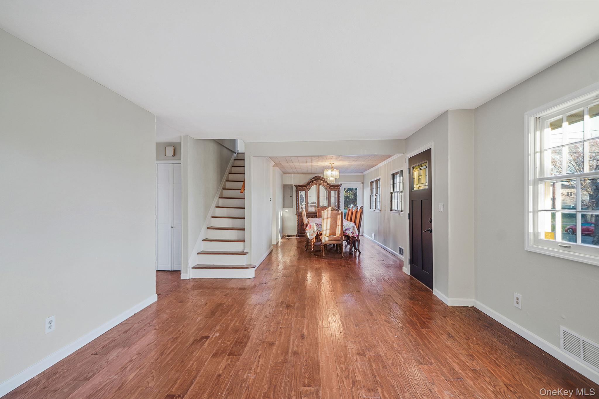 #12 photo, 273 Delaware Avenue, Bay Shore , NY 11706