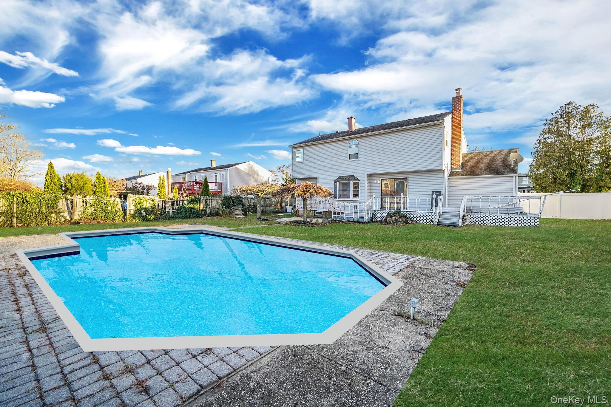 #7 photo, 273 Delaware Avenue, Bay Shore , NY 11706