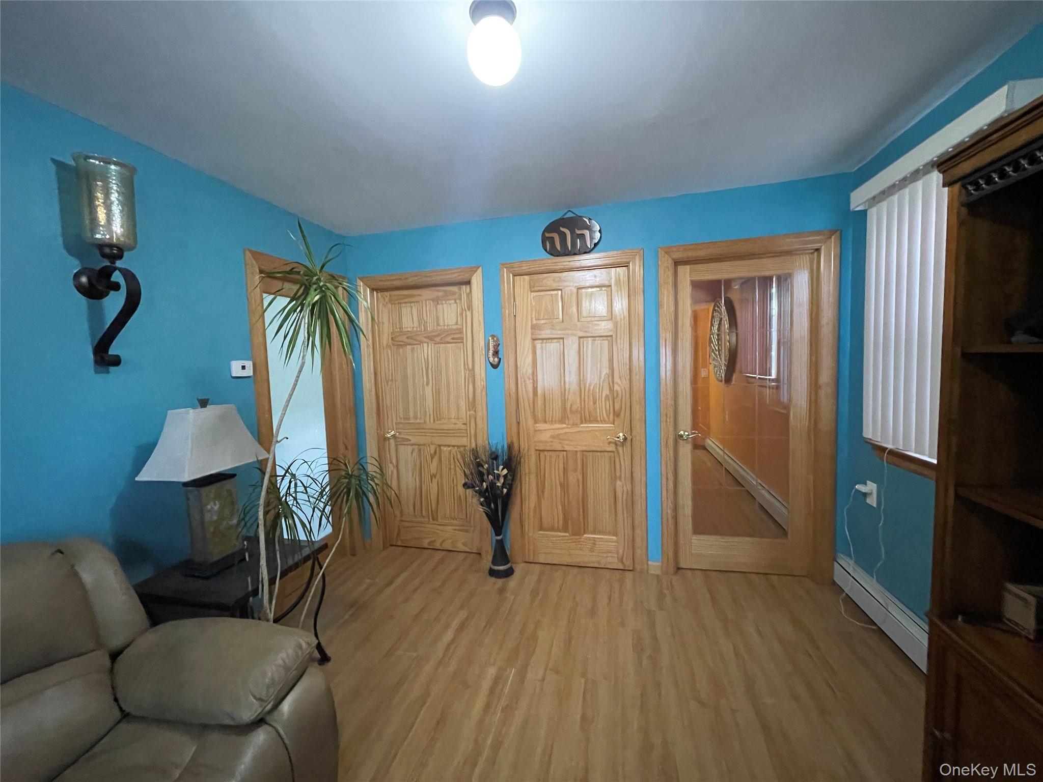 #8 photo, 104 Ostend Road, Island Park , NY 11558