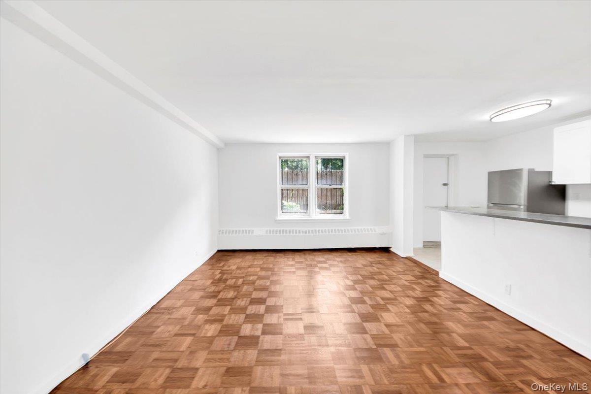 #9 photo, 2630 Kingsbridge Terrace, Bronx , NY 10463