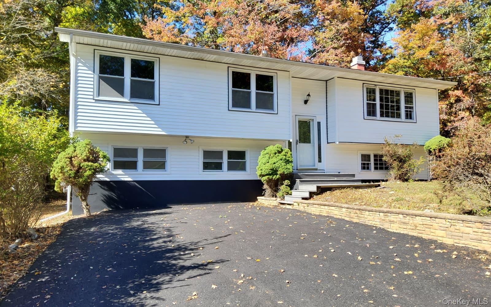 #1 photo, 3 Carroll Drive, Woodbury , NY 10930